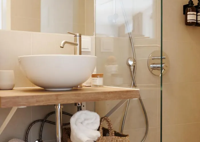 Courtyard Suite, 10 Min To Center, Terrace Viena
