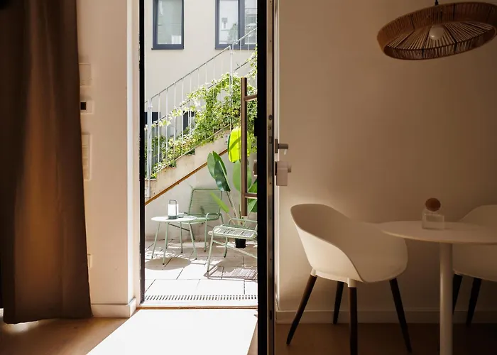 Courtyard Suite, 10 Min To Center, Terrace Apartamento